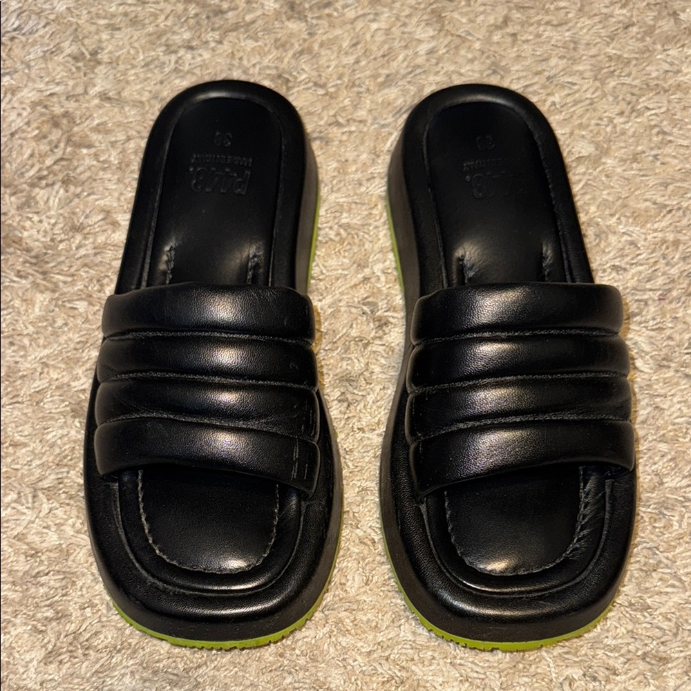 Black P448 sandals